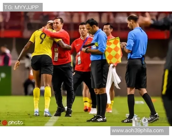 西安篮球队在洲际杯中的节奏表现分析与战术探讨 西安篮球队在洲际杯中的节奏表现分析与战术探讨