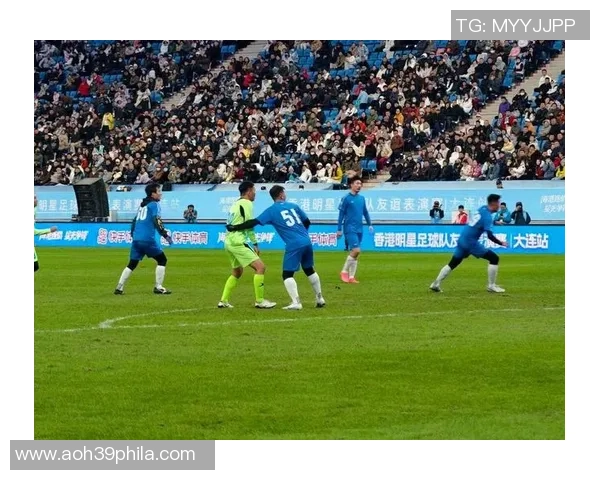 足球明星私下聚会揭秘私密瞬间与友谊时光的精彩瞬间分享 足球明星私下聚会揭秘私密瞬间与友谊时光的精彩瞬间分享