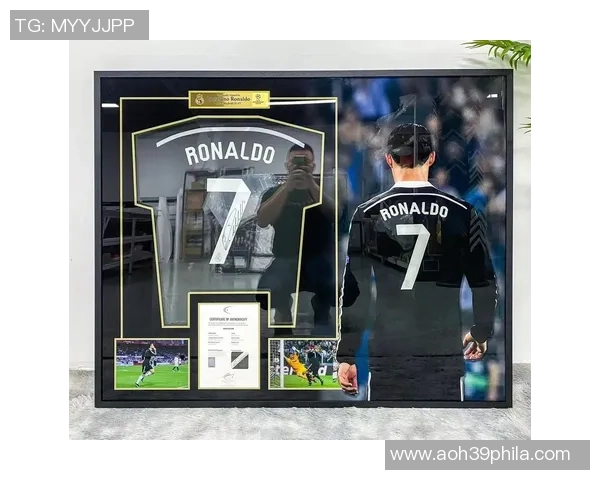 足球明星风采尽显边框图片展示让你领略球场魅力与激情 足球明星风采尽显边框图片展示让你领略球场魅力与激情